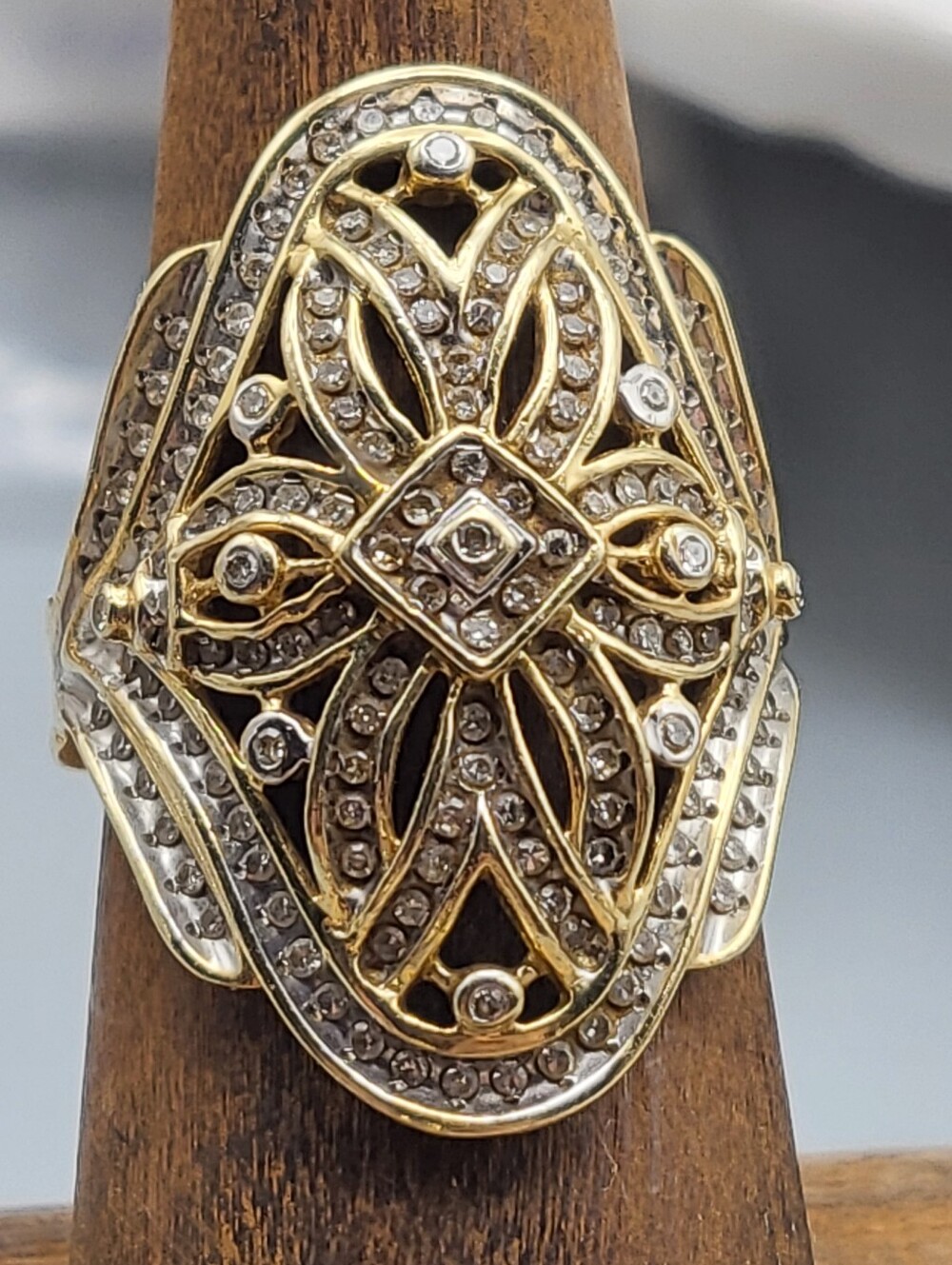 14k Yellow & White Gold w/ Diamonds - Filigree Long Oval Art Deco Edwardian 6